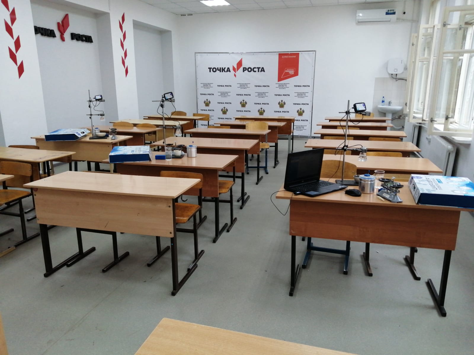 Изображения столовой.